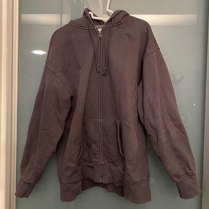 Aritzia TNA COZY FLEECE BOYFRIEND ZIP-UP HOODIE (Garment Dye Inky Grey)